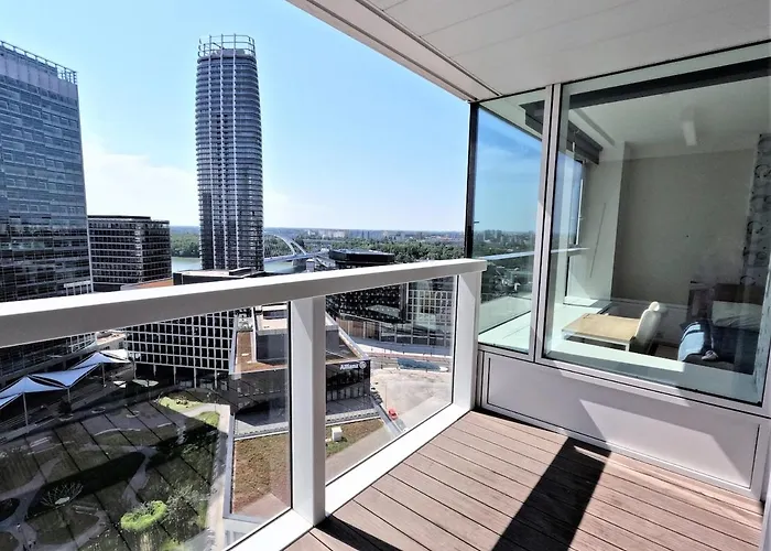 Panorama Apartment, Free Parking, 18th Floor, View Bratislava