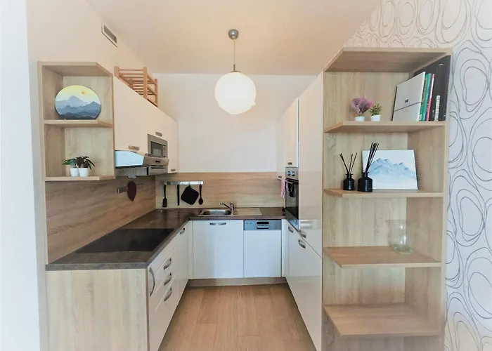 Panorama Apartment, Free Parking, 18th Floor, View Apartamento Bratislava