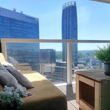 Panorama Apartment, Free Parking, 18th Floor, View 아파트